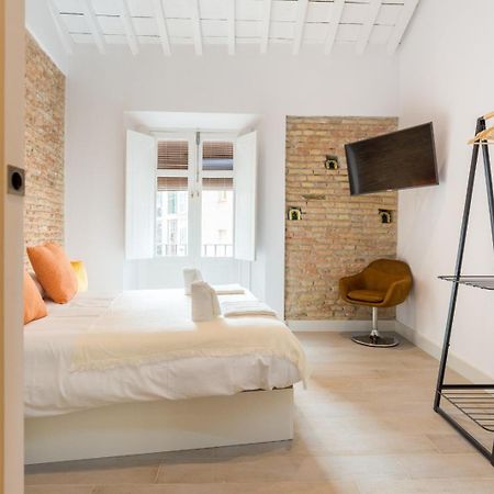 Te1A-El Teatro Brick Wall Suite Prime Location 马拉加 外观 照片