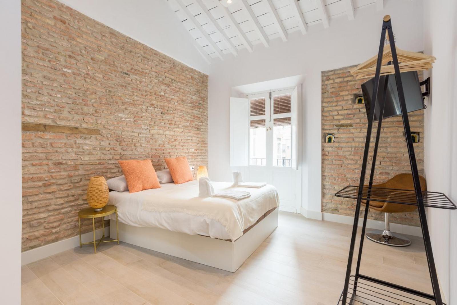 Te1A-El Teatro Brick Wall Suite Prime Location 马拉加 外观 照片